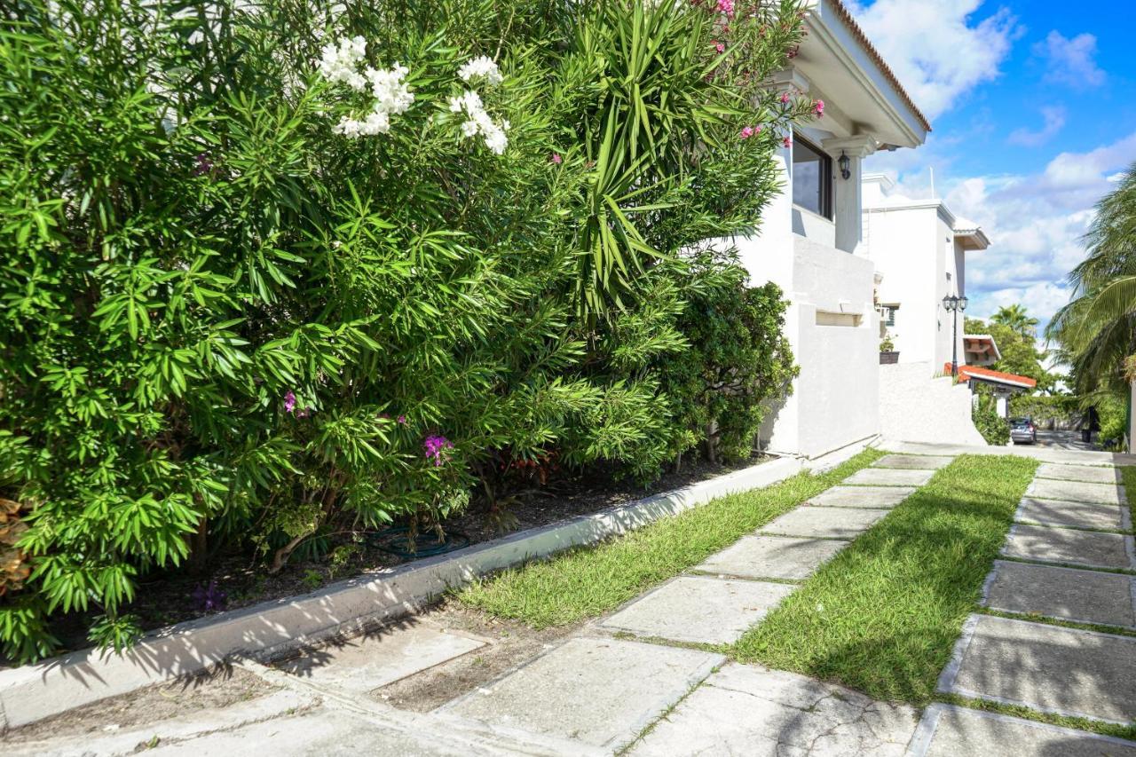 Apartamento La Cascada Azul House Cancún