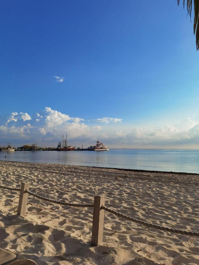 Hotel Beachfront Cancun