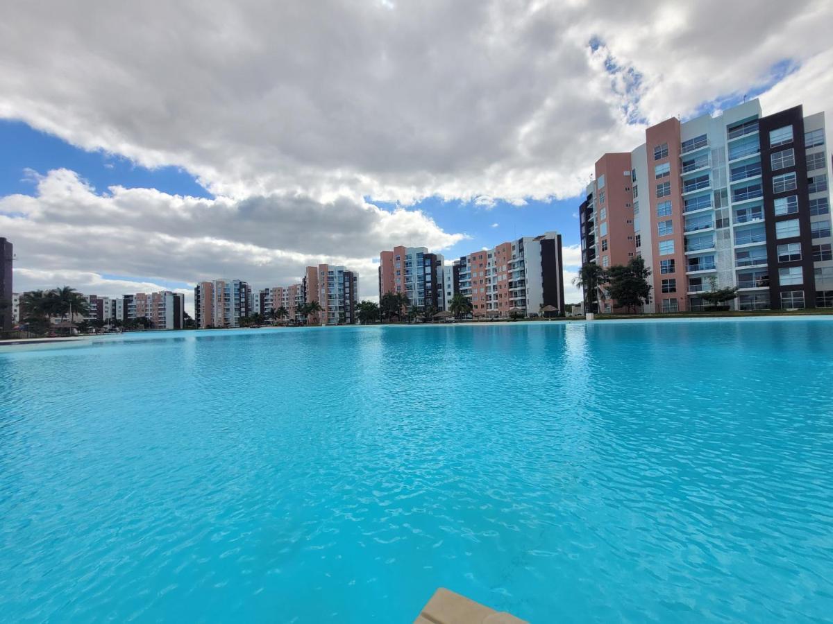 Cómodo Y Económico Departamento Con Laguna Artificial Apartamento
