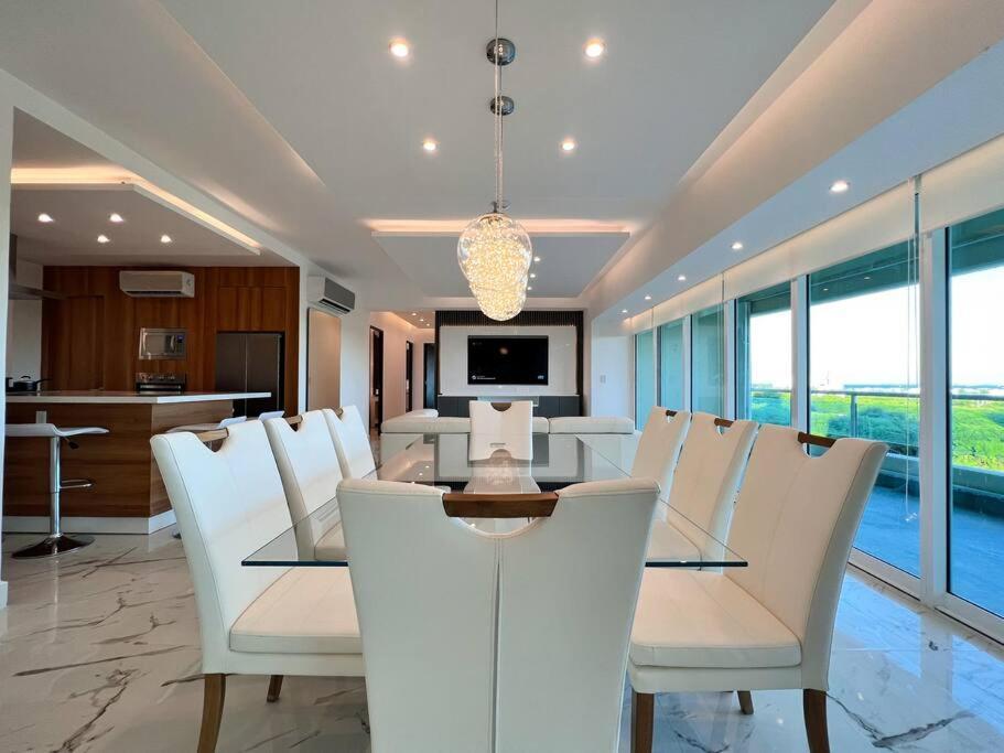 Luxury 3br • * Cancún