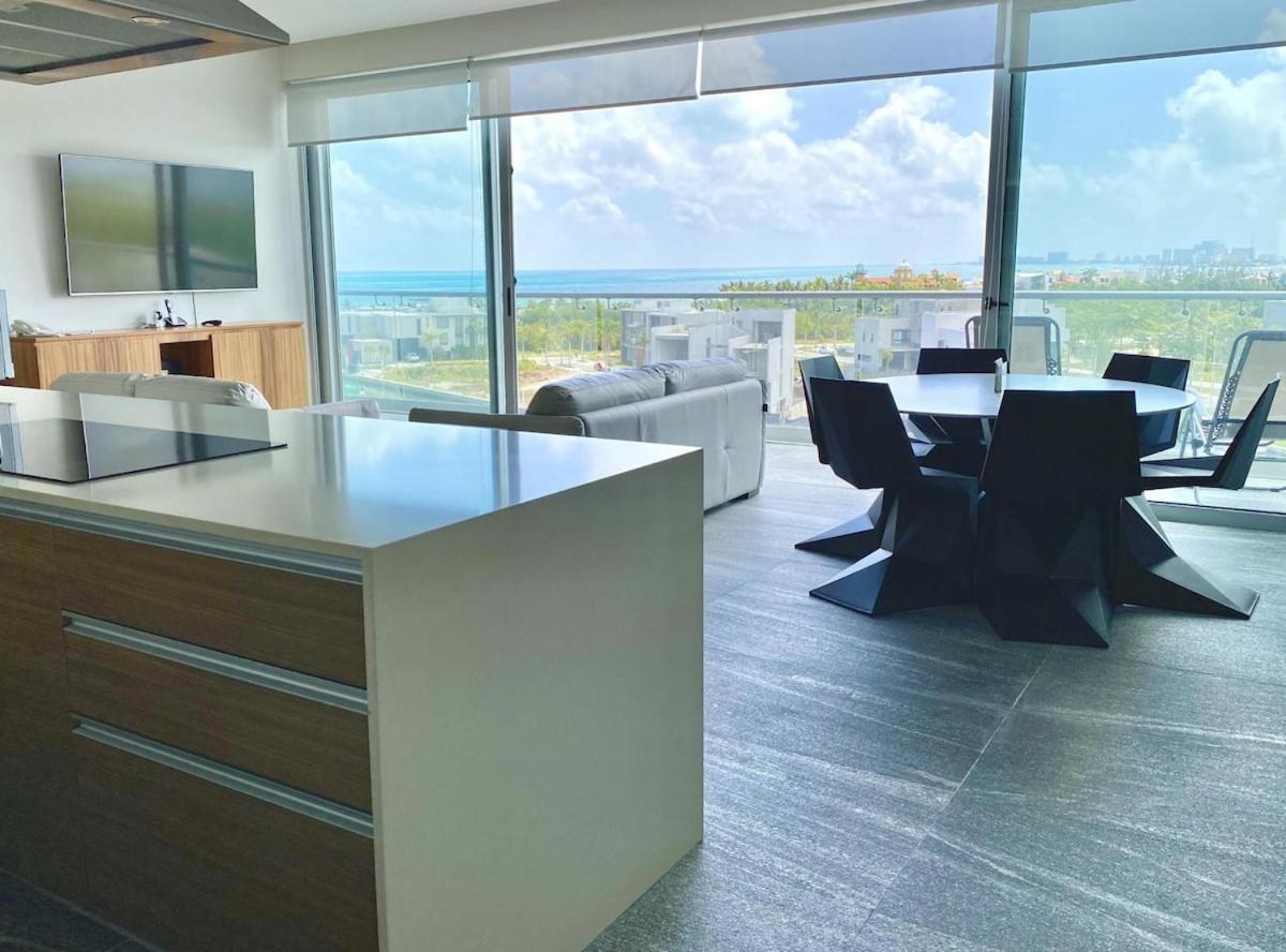 Rooftop Pool- Family Apartment- Ocean View -close * Cancún