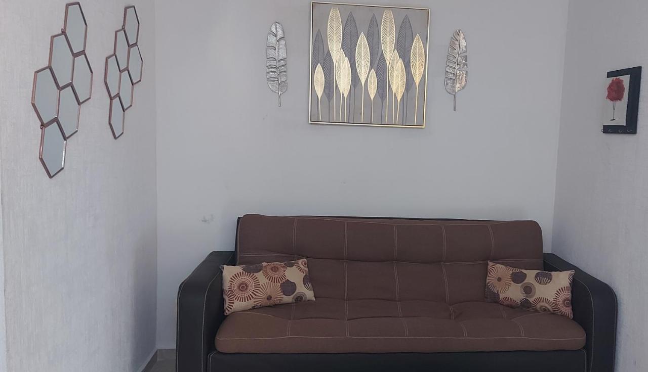 Casa De Flores *