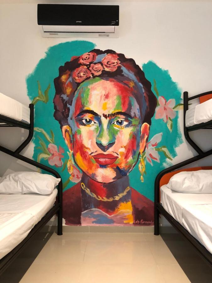Homestay Leo Downtown *