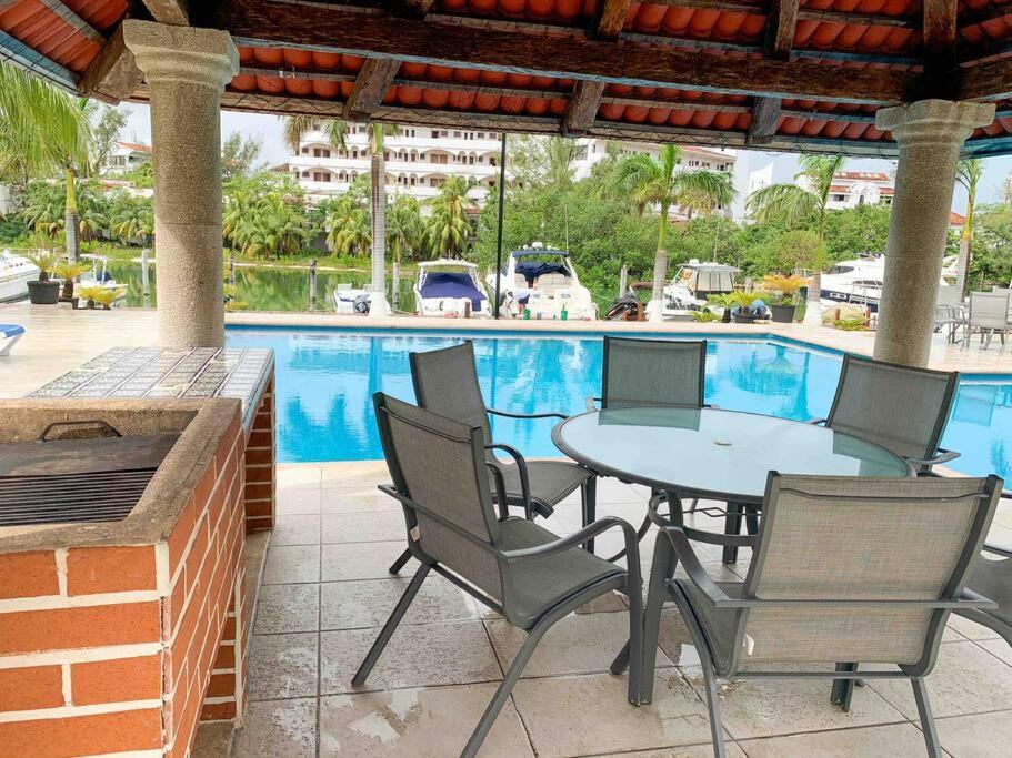 Apartamento Chic Lagoon Front By Casa Paraiso Cancún