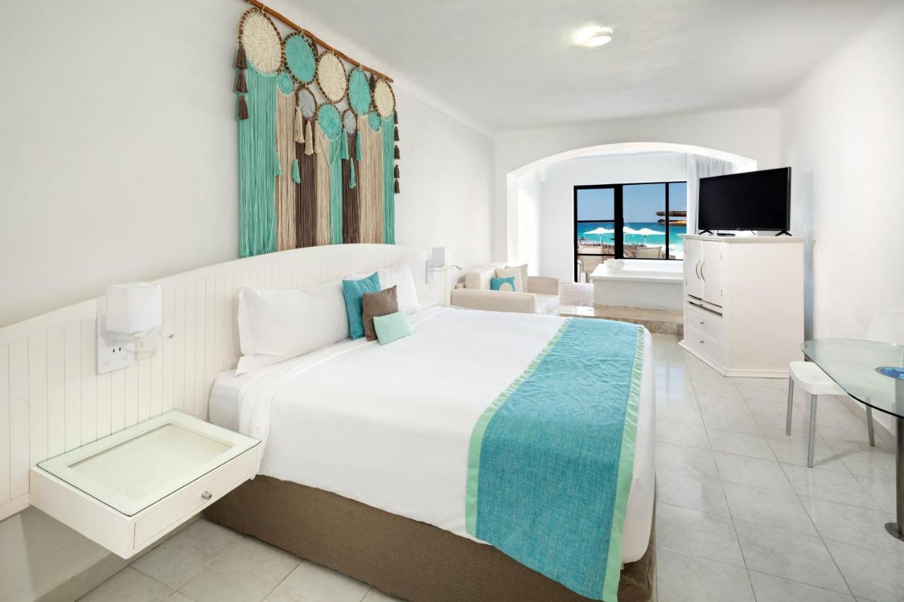 Cyan & 4* Cancún
