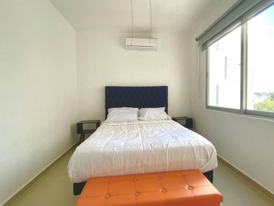 Apartment & Office Pool Cancun
