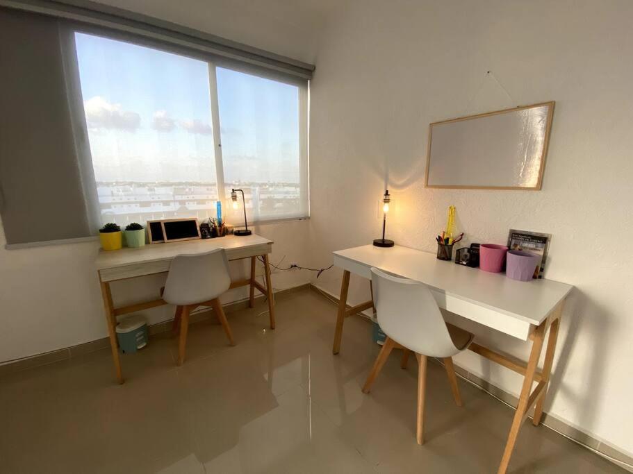 Apartment & Office Pool Cancun