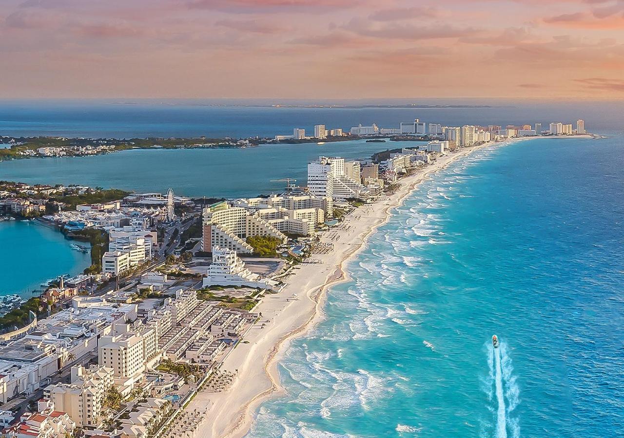Apartamento Aurora Beautiful Beachfront Cancún