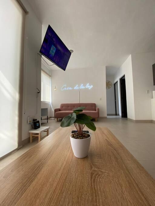 Apartamento Casa De La Luz Cancun. Amazing With Stunning Pool In Front Of Mall