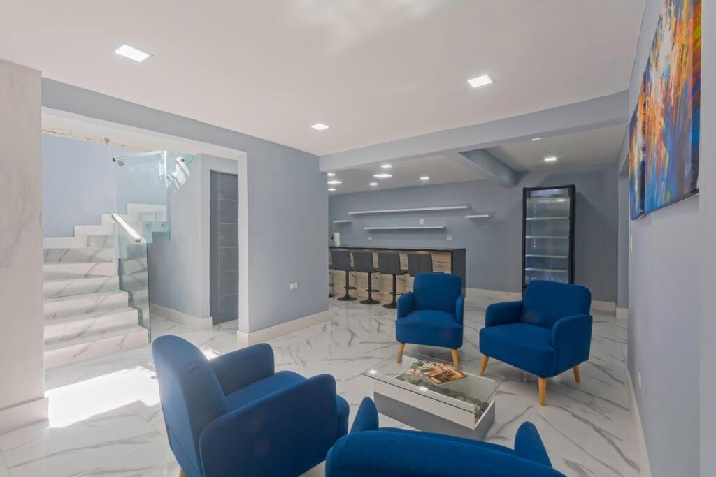 Holiday home Beautiful 7bdr By Isla Mujeres Ferry *