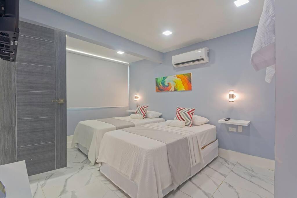 Beautiful 7bdr By Isla Mujeres Ferry * Cancun