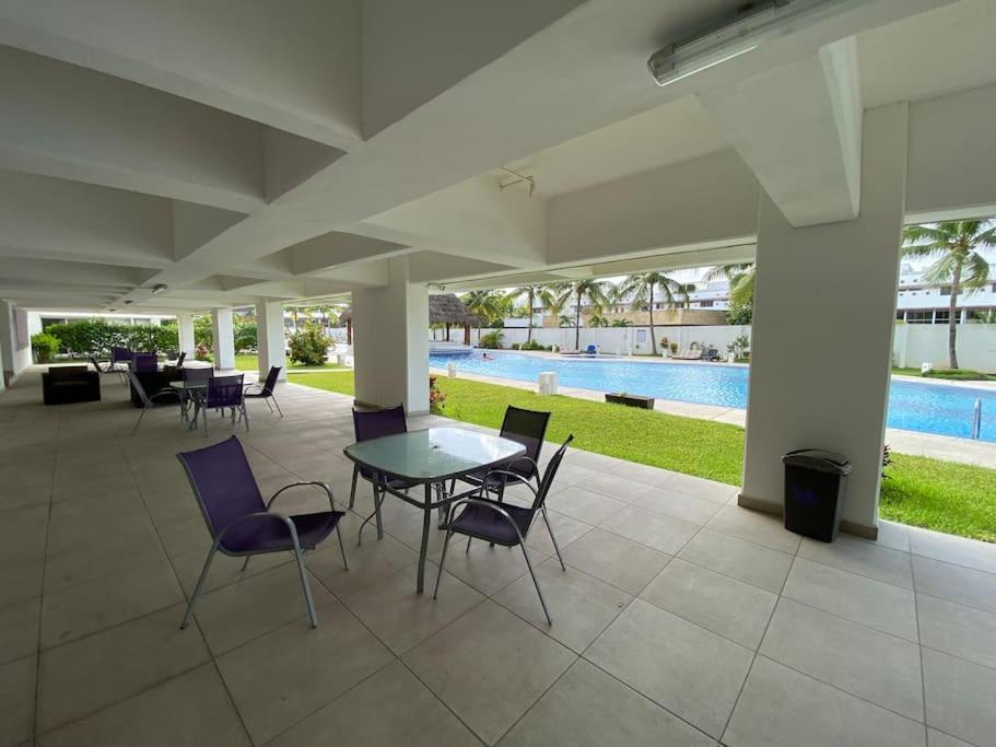 Apartamento Casa De La Luz Cancun. Amazing With Stunning Pool In Front Of Mall Cancún