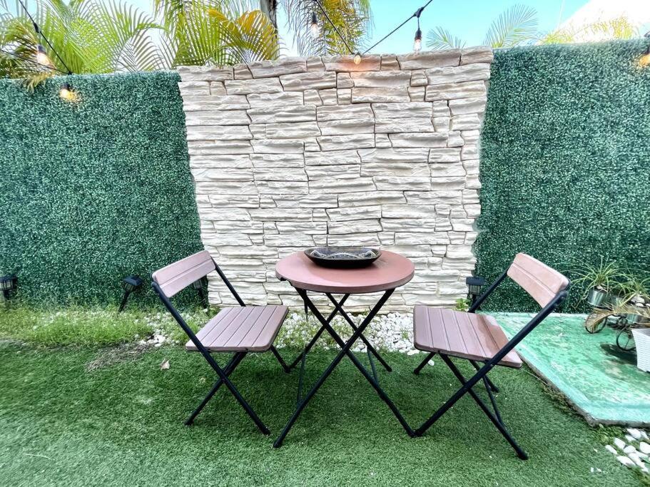 3br Beautiful House With Pool Close To The Beach! Сasa de vacaciones *