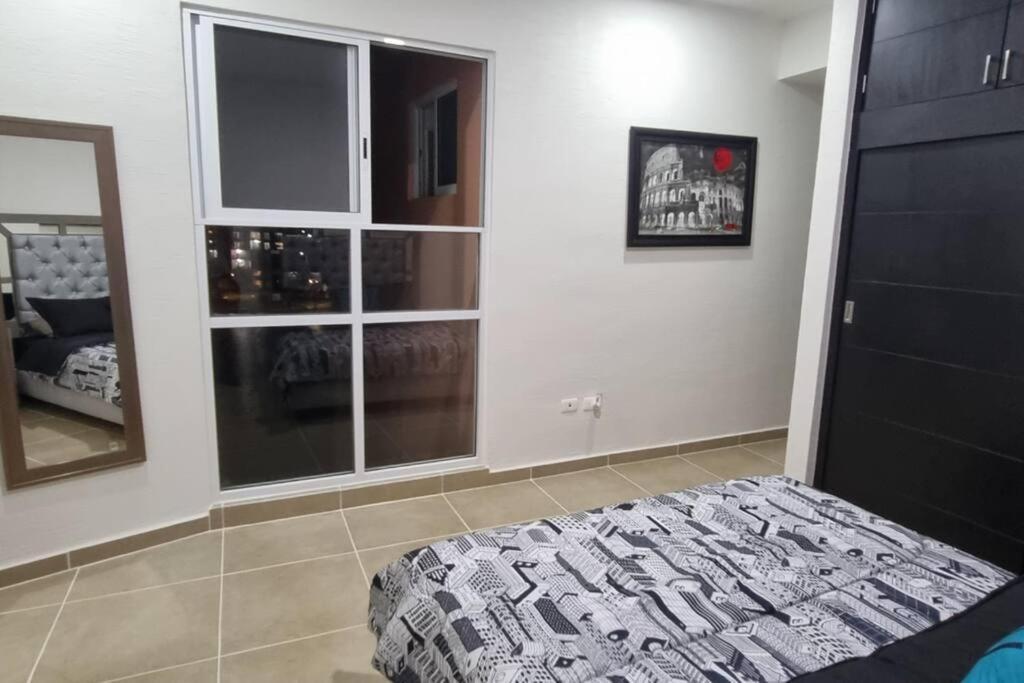 Departamento Con Laguna Artificial *