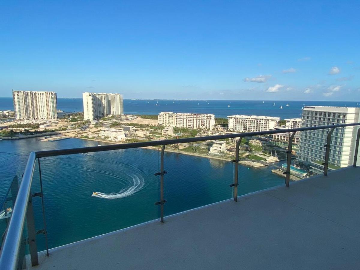 Apartment Floor, Amazing Sea View In Puerto Cancun