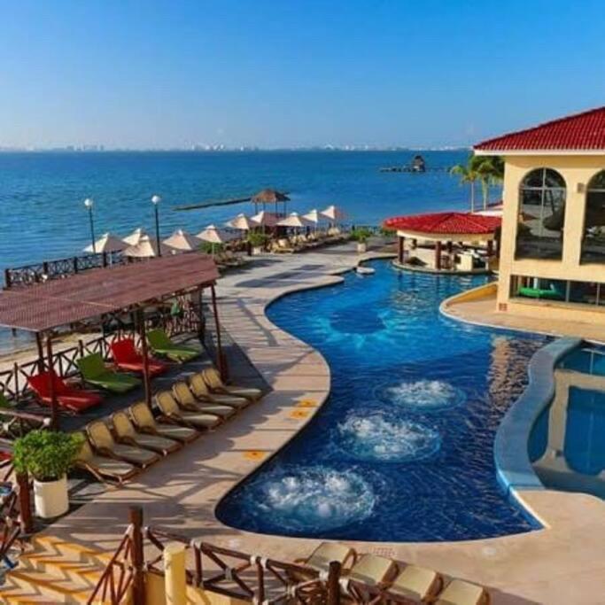 Nice And Private Beach! Apartamento Cancún