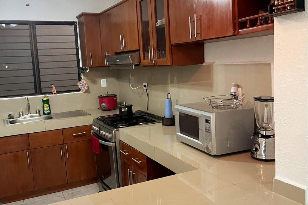 Comoda Casa Centrica Con Alberca Privada En Сasa de vacaciones Cancún