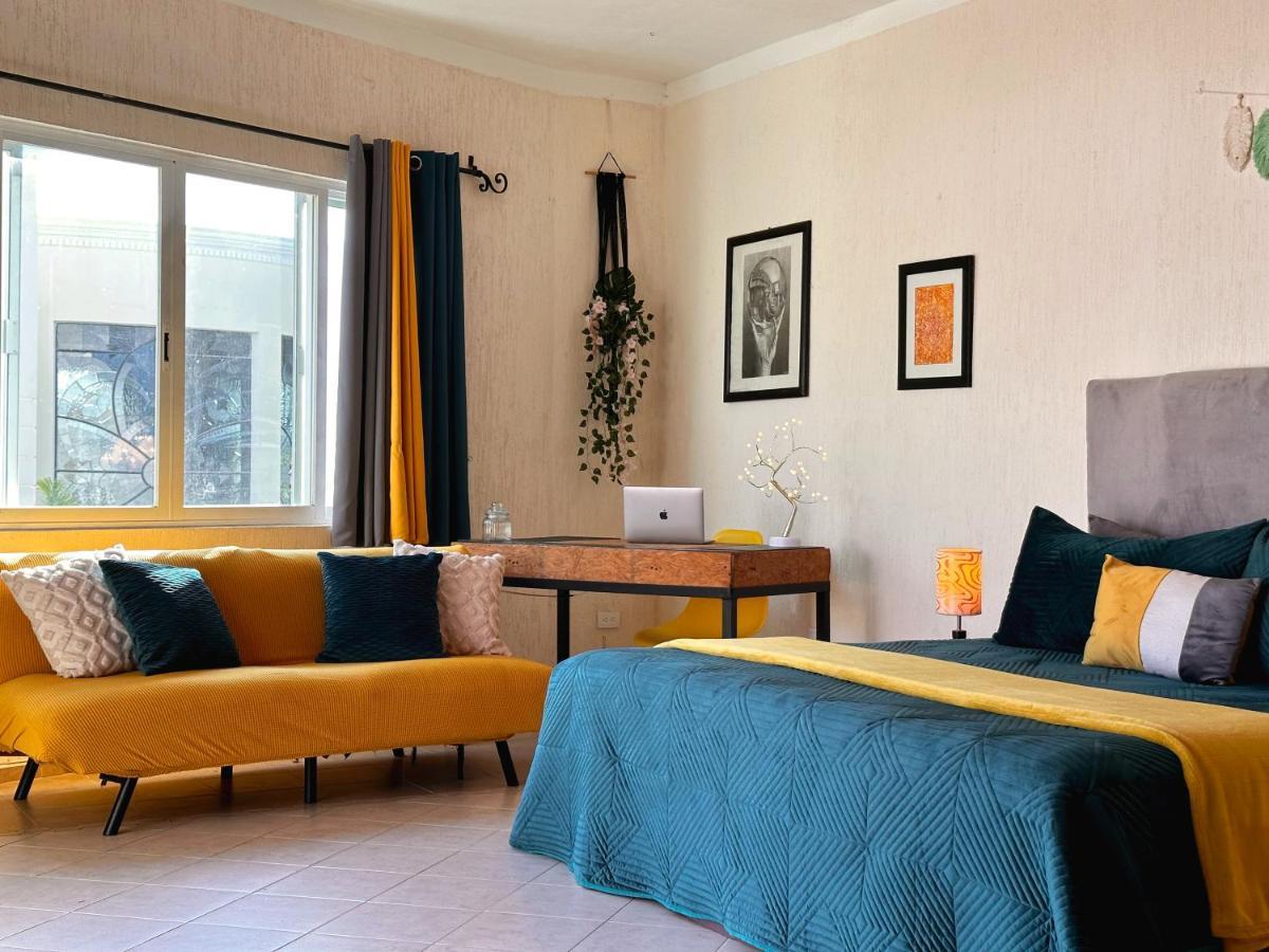 Beautiful & Cozy Near Pool & Kingsize Bed *