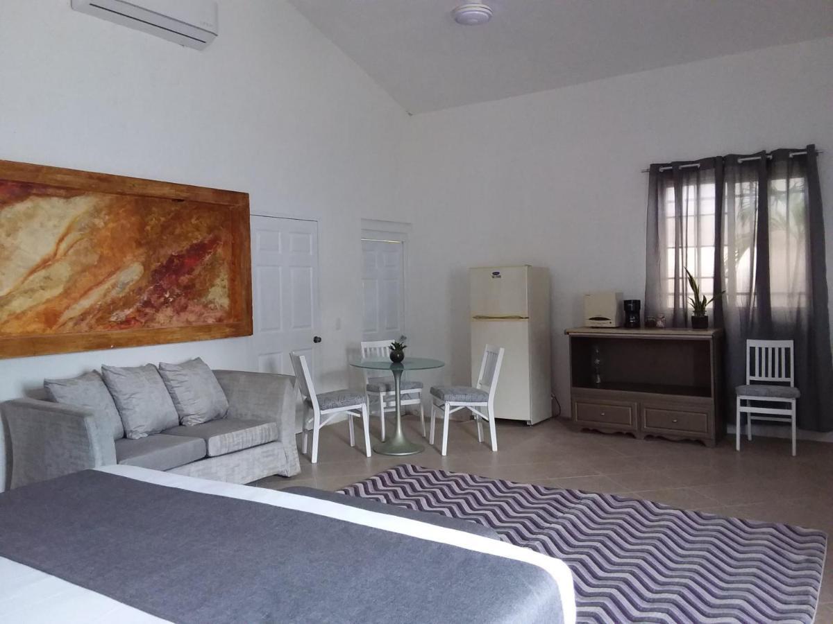 Habitación en casa particular Junior Privada 7 Min Del Aeropuerto Cancún
