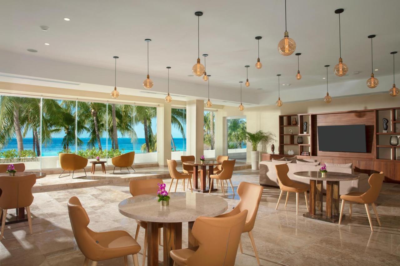 Dreams Sands & (adults Only) Resort