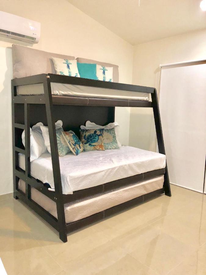 Best Location Luxury With Van Apartamento Cancún