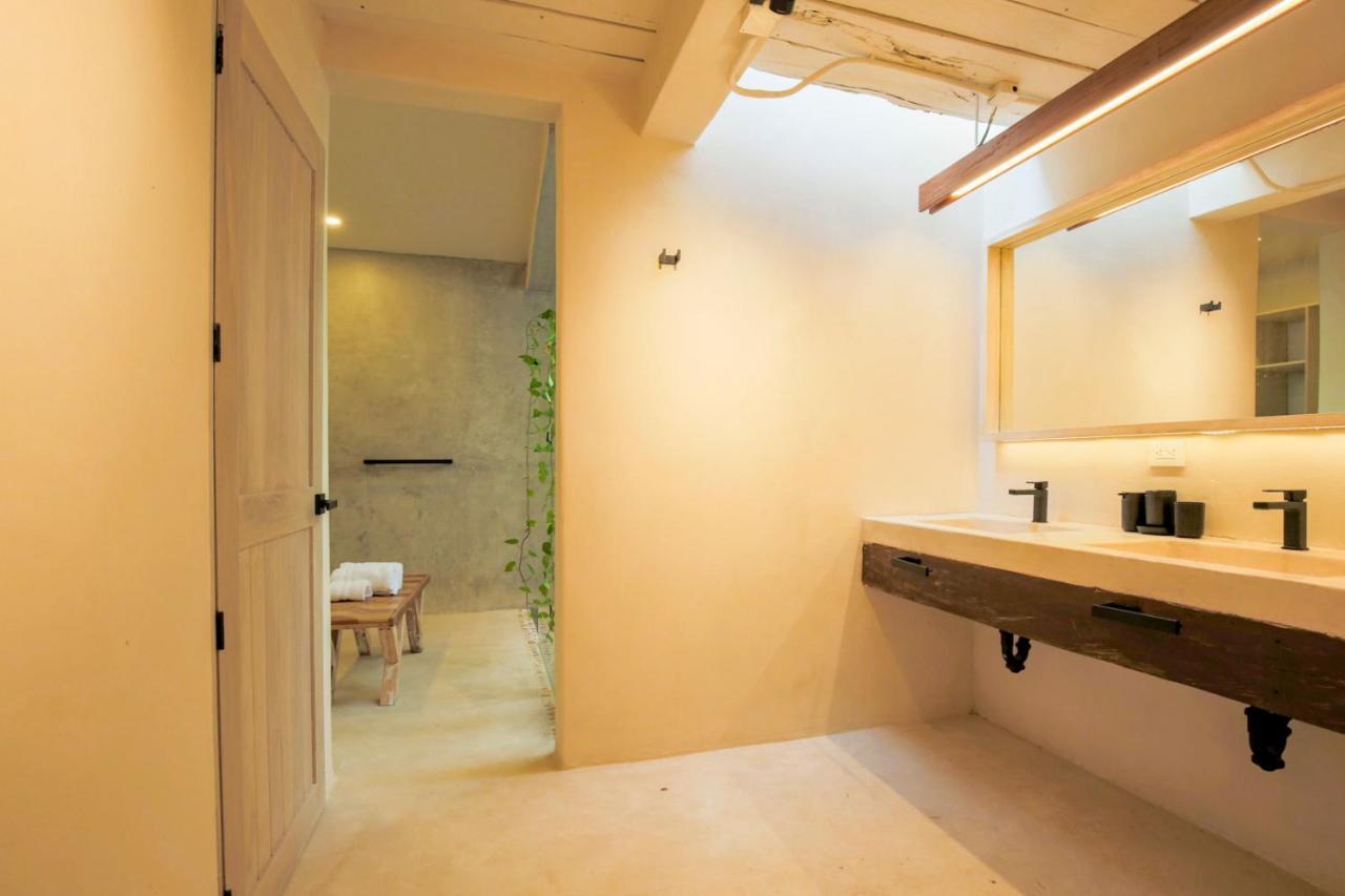 Oma - Holistic Healing Center * Cancun