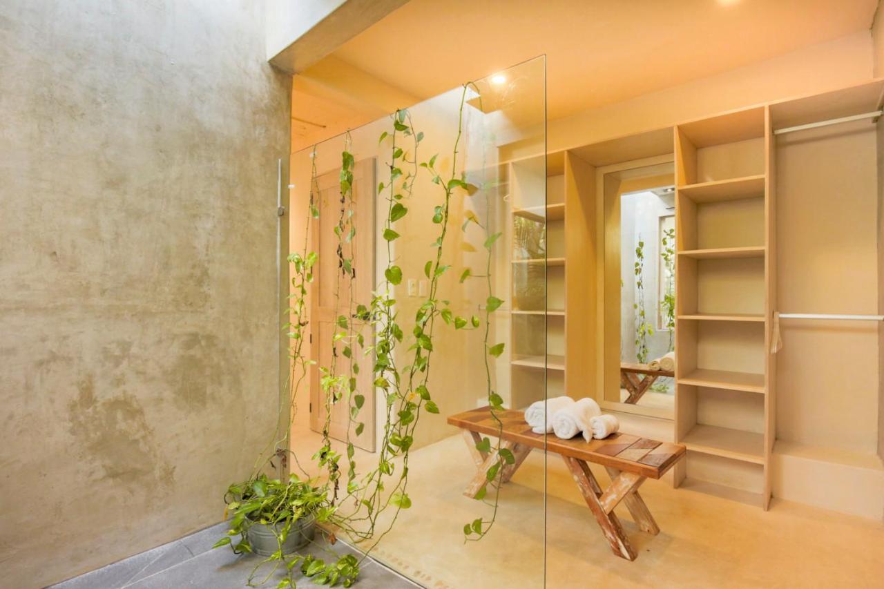 Oma - Holistic Healing Center