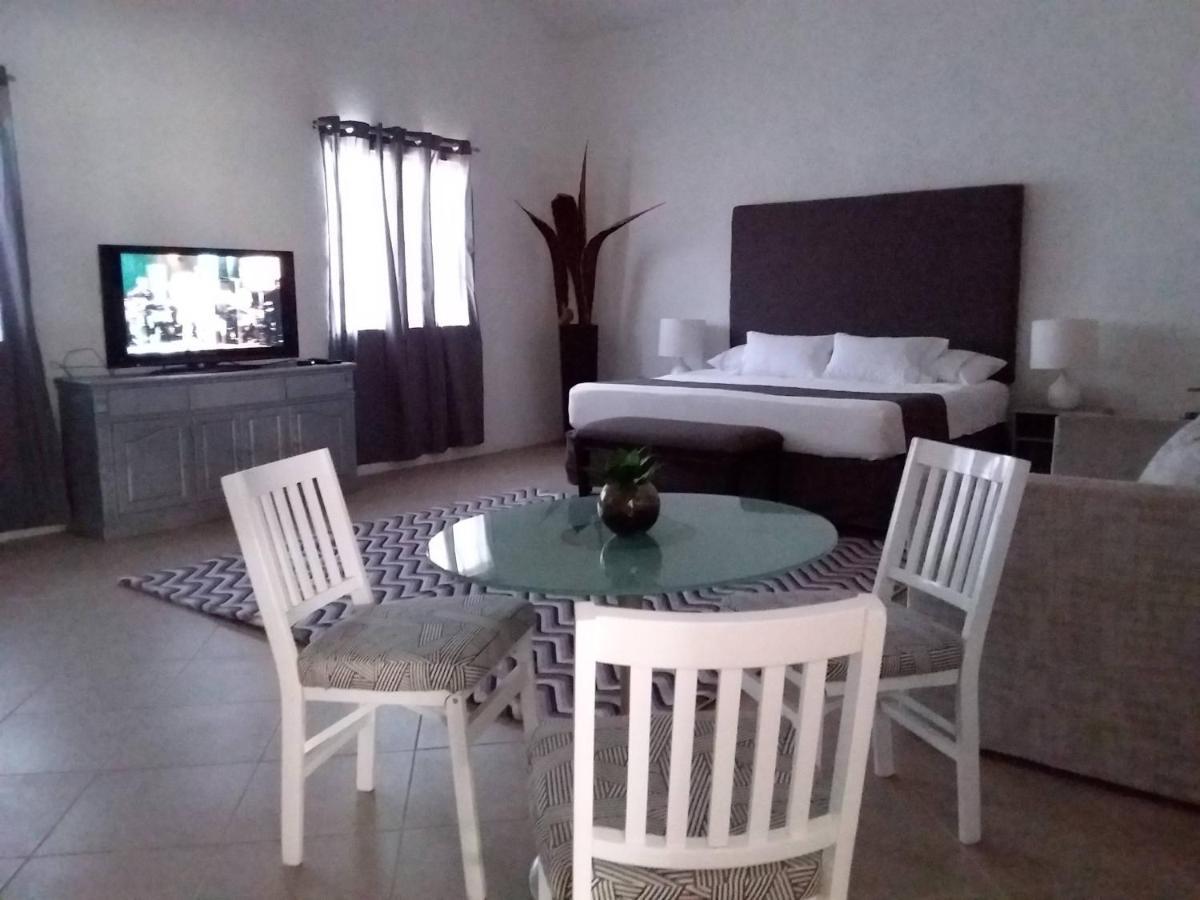 Junior Privada 7 Min Del Aeropuerto Habitación en casa particular Cancún