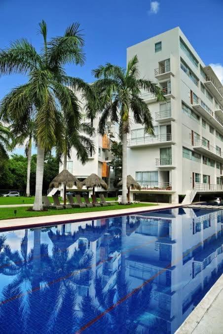 Best Location Luxury With Van Apartamento Cancún