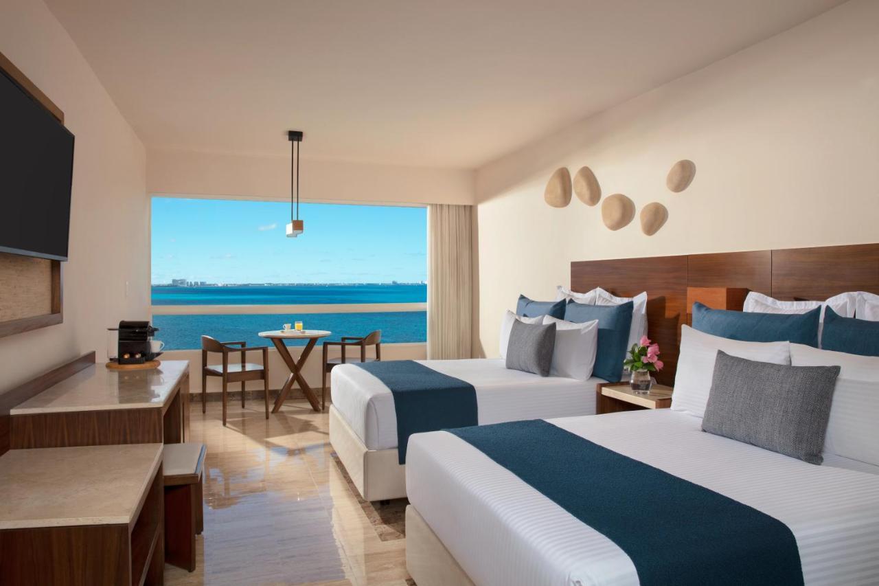 Dreams Sands & (adults Only)