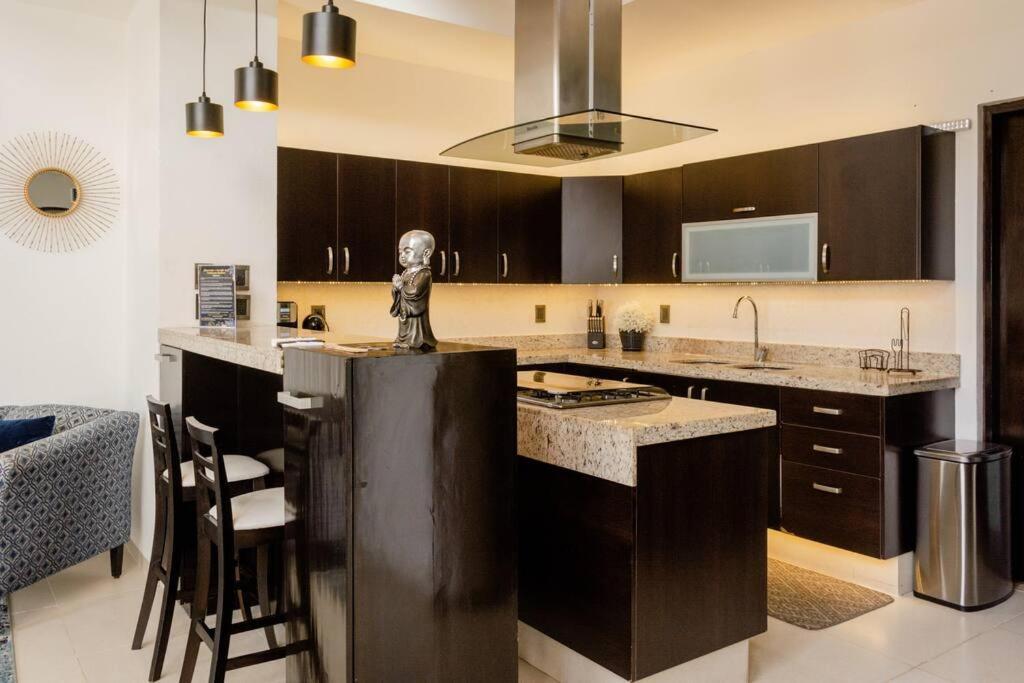 Hermoso Penthouse Rooftop Con Alberca Apartamento Cancún