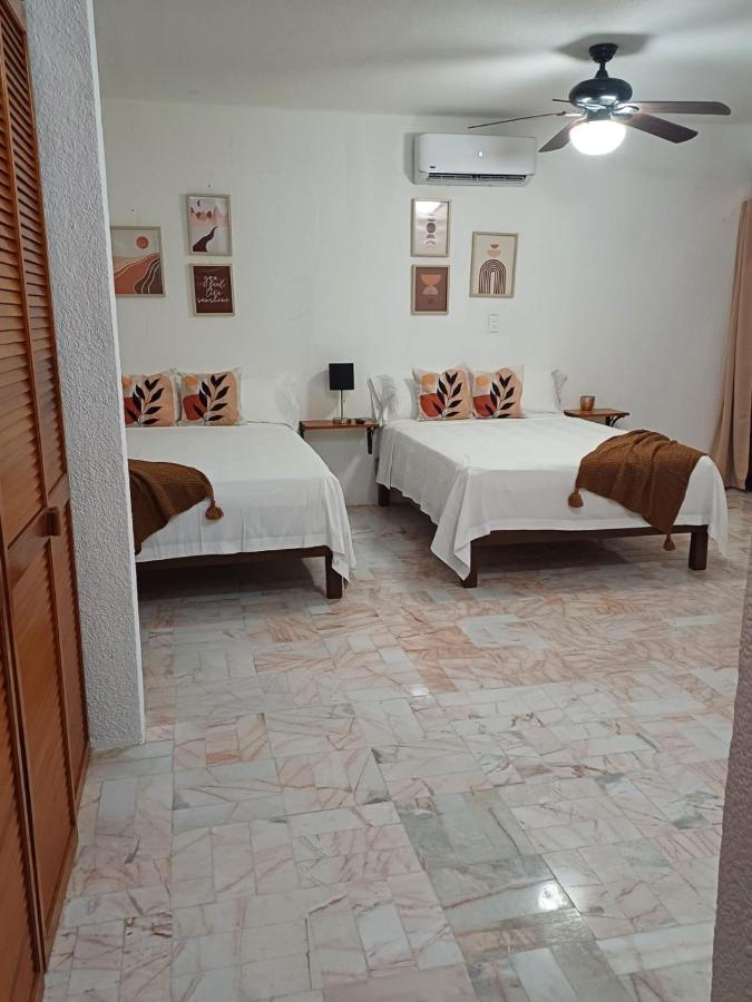 Casa Palmas Guest house *