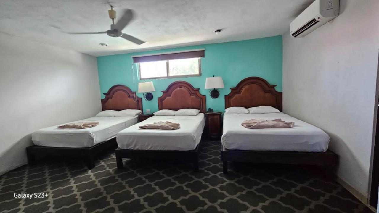 Hotel Colonial