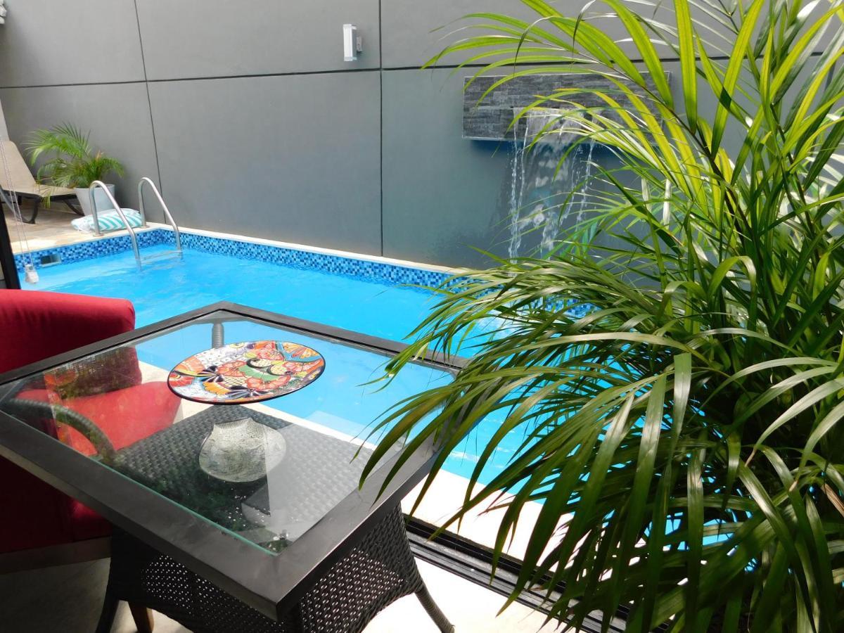Oasis Urban Retreat *