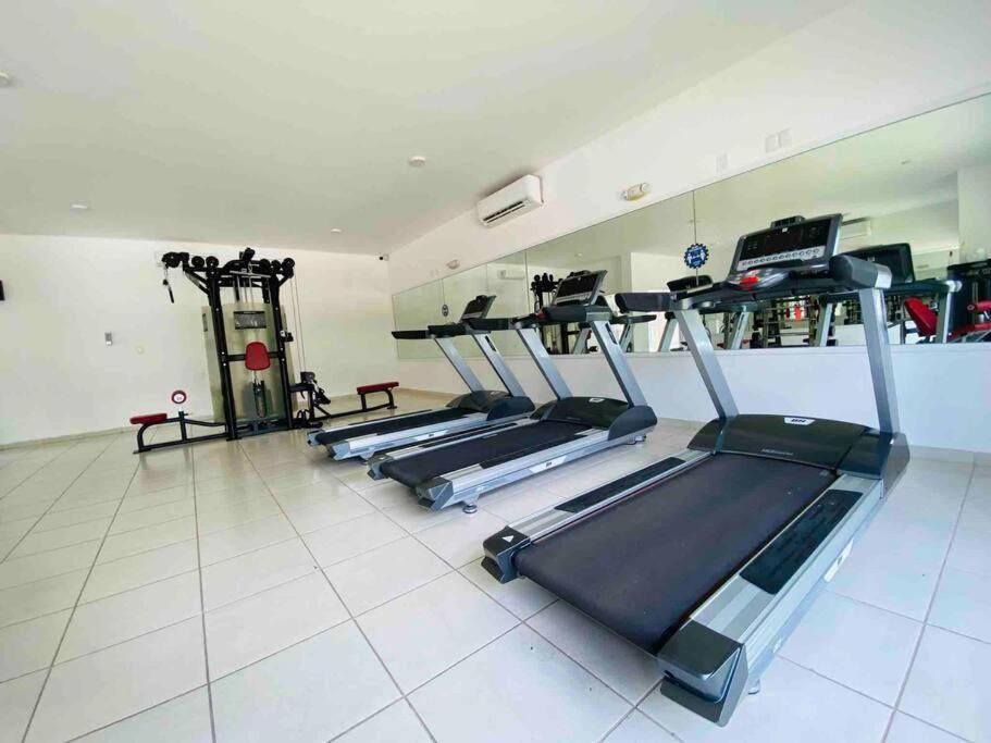 Beautiful Swimming Pool And 5 Star Amenities * Cancún