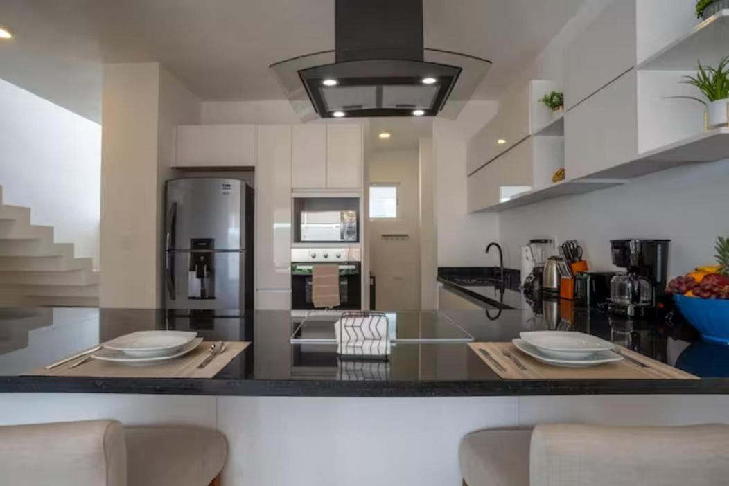 Сasa de vacaciones 3br Modern House With Pool & Bbq - Great Location! Cancún
