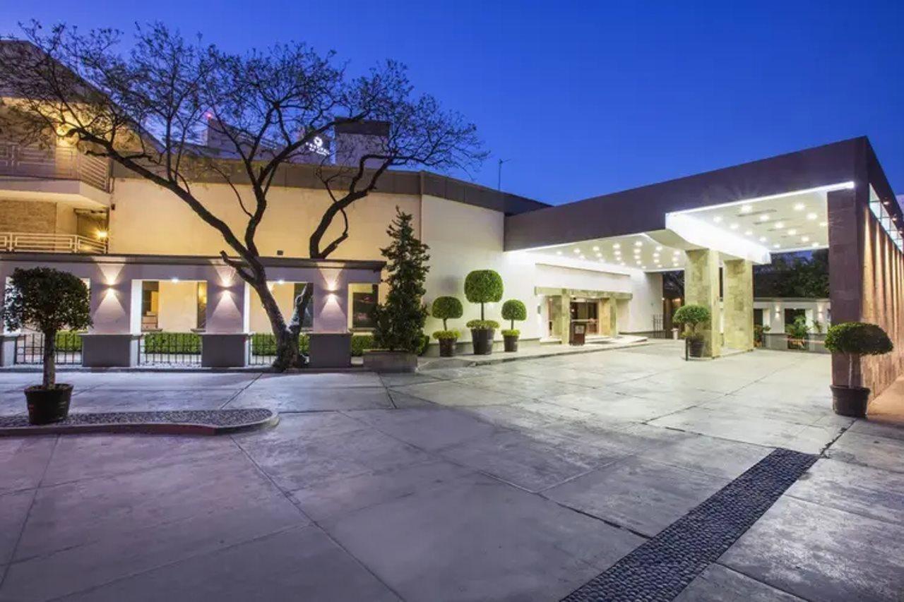 Hotel Krystal Urban Centro 4*