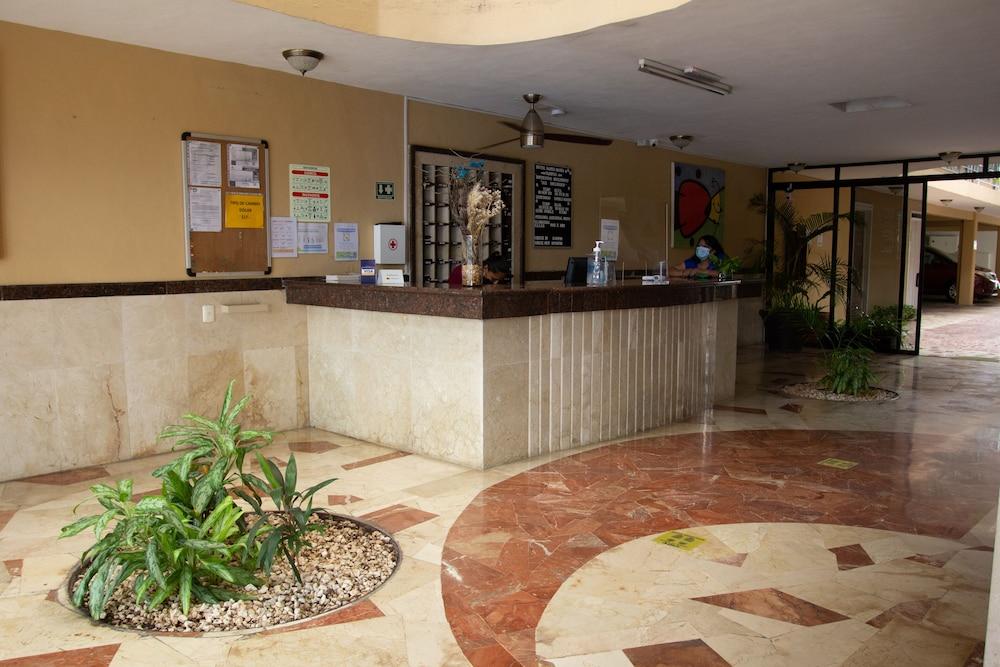 Dogtown Hotel Cancún
