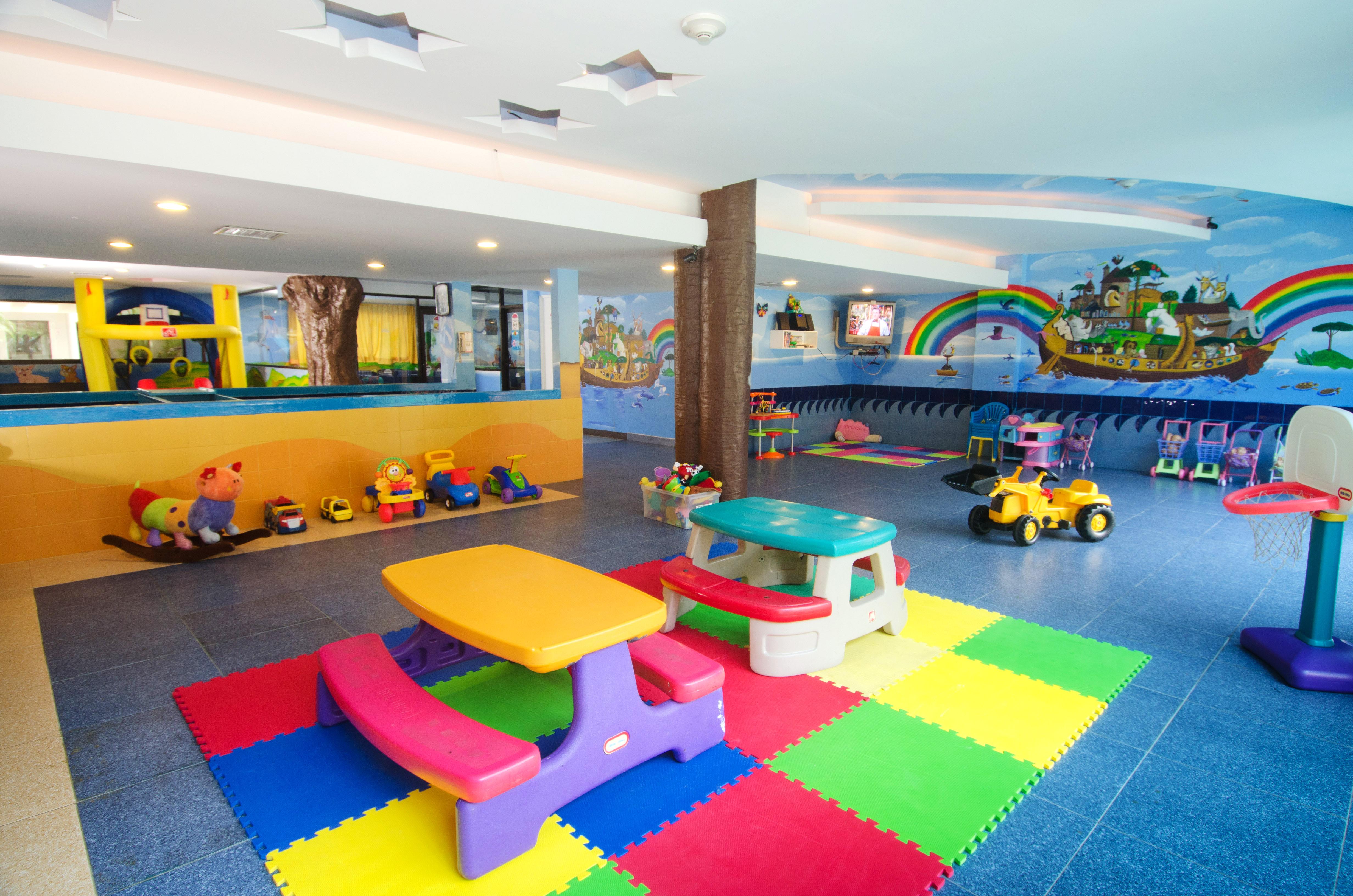 Crown Paradise Club Cancún