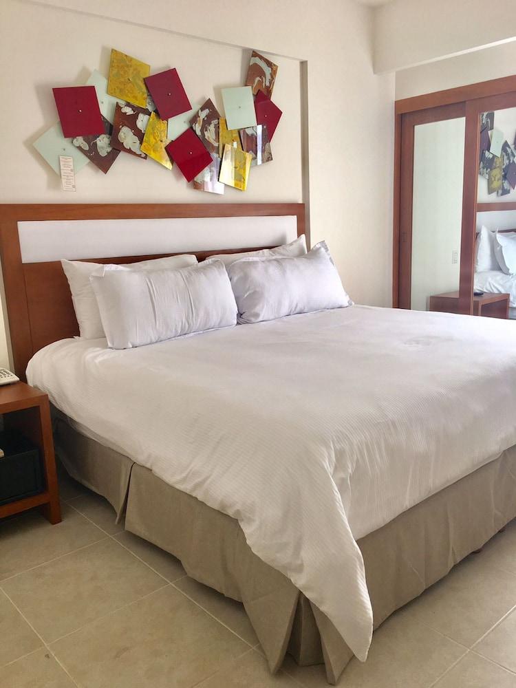Ambiance 4* Cancún