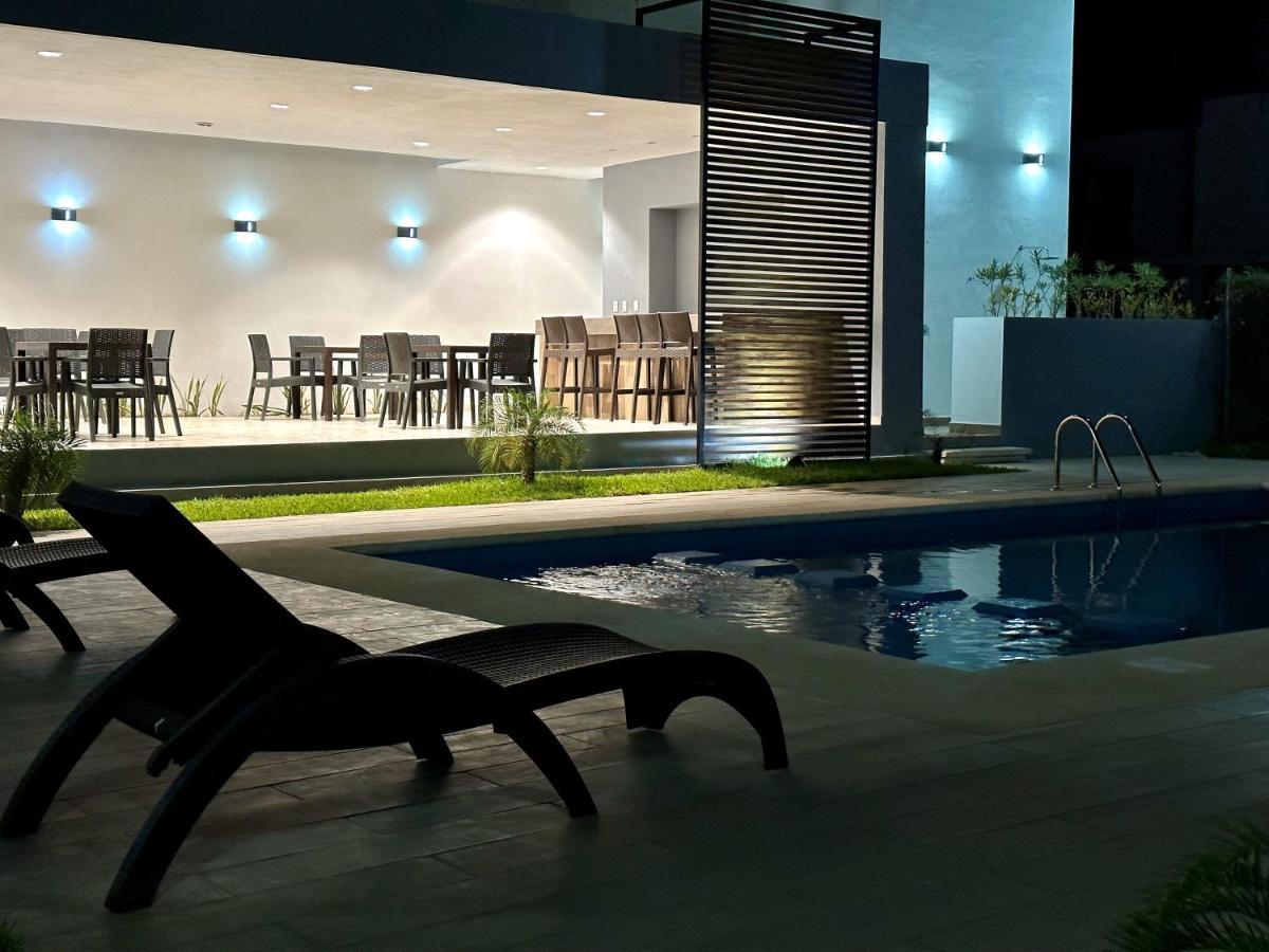 3br Modern House With Pool & Bbq - Great Location! Сasa de vacaciones Cancún