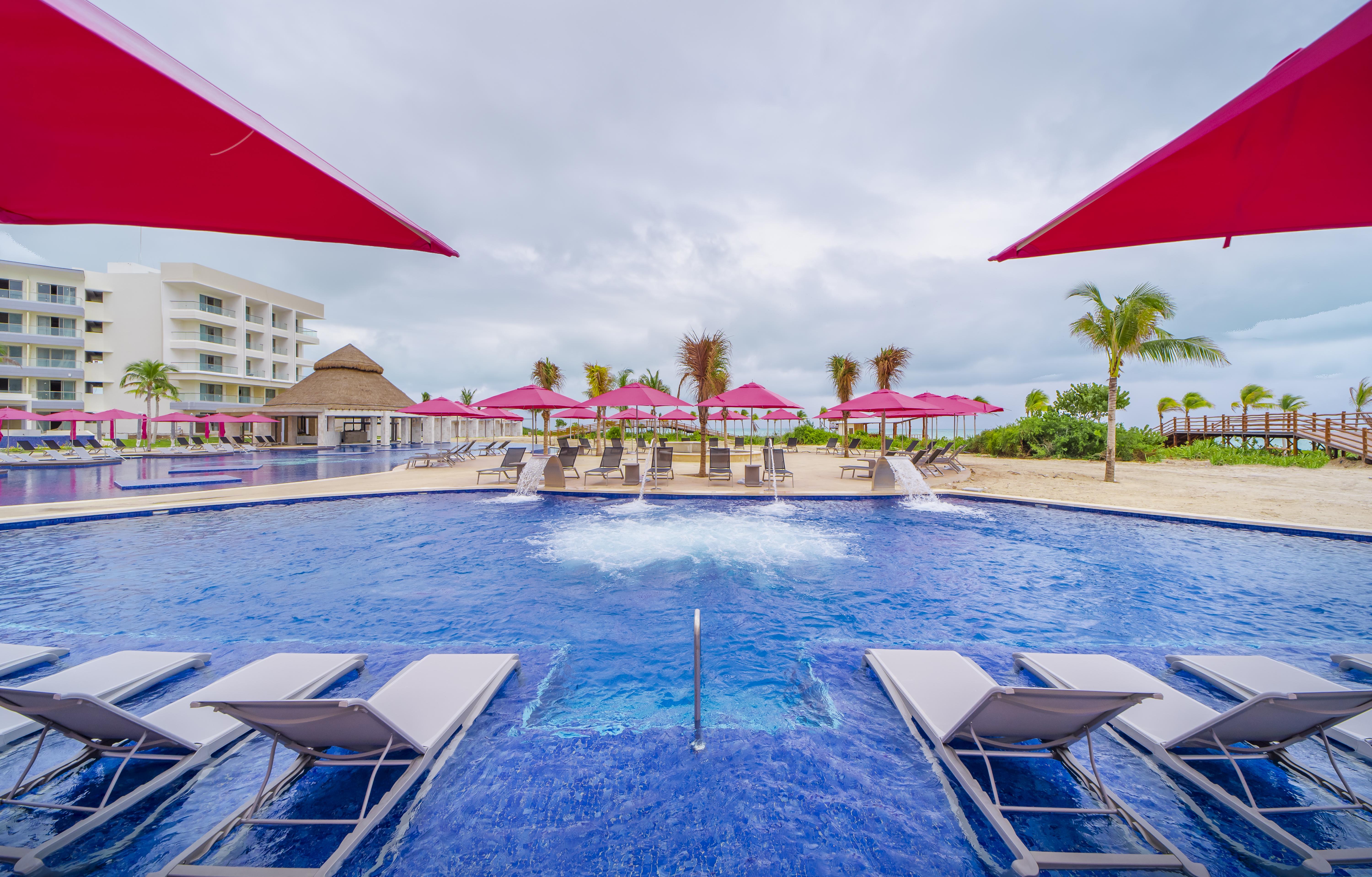 Resort Planet Hollywood Cancun, An Autograph Collection (adults Only) Cancún