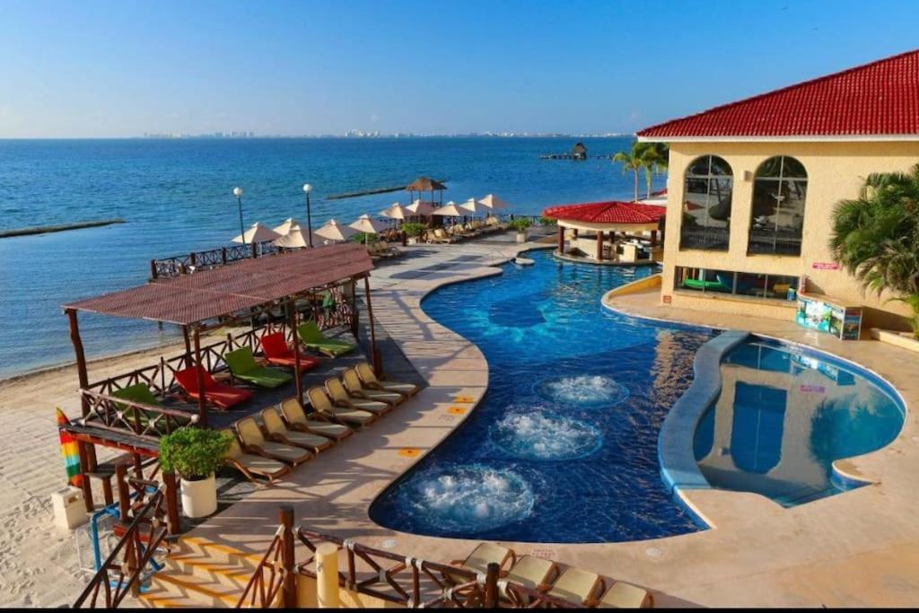 Apartment Punta Me Front In The & Waterpark Cancun