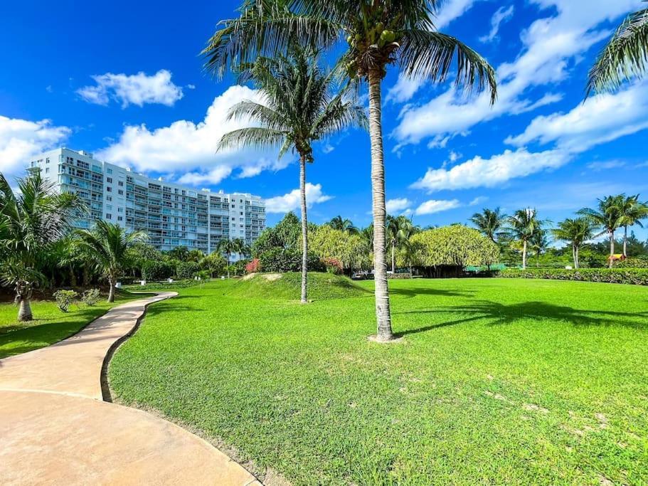 Punta Me Luxury Front Amara * Cancún