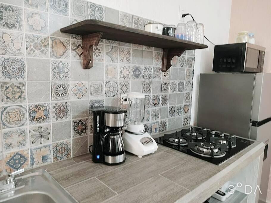 Depa Colibri Cancun, A/a Y Wi-fi, En Planta Baja. Apartamento