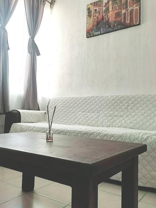 Depa Colibri Cancun, A/a Y Wi-fi, En Planta Baja. Apartamento
