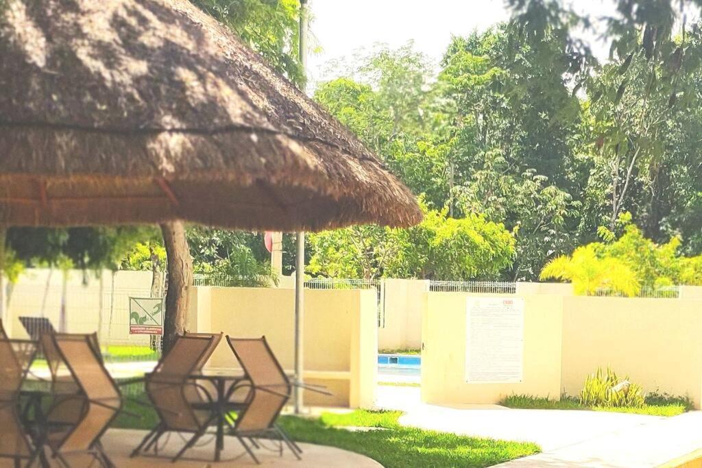 Depa Colibri Cancun, A/a Y Wi-fi, En Planta Baja. *