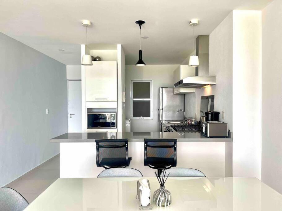 Apartamento Seacost Beachfront 2bdr With Pool By Casa Paraiso Cancún