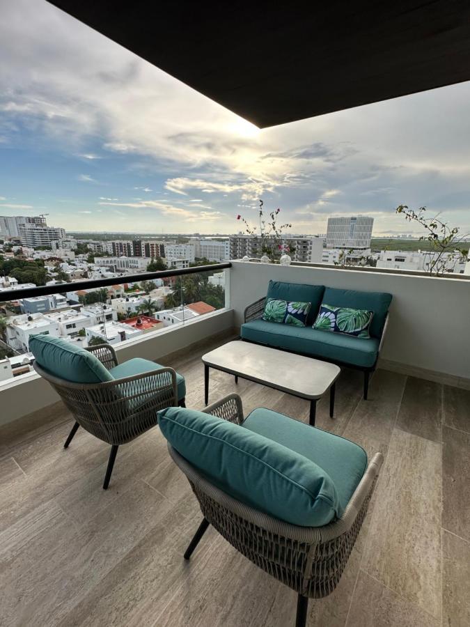 Lujoso Apartamento, Nuevo! Cancún