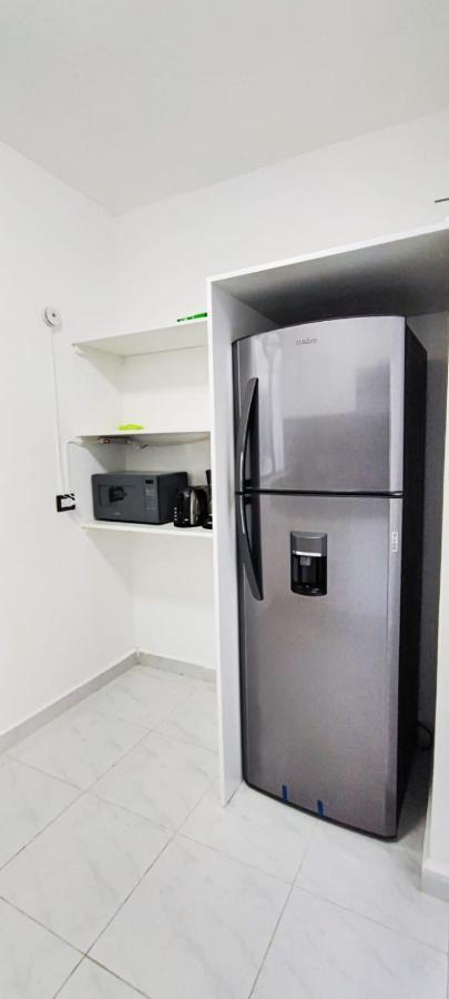 Moderno Y Elegante Departamento Totalmente Equipado En * Cancún